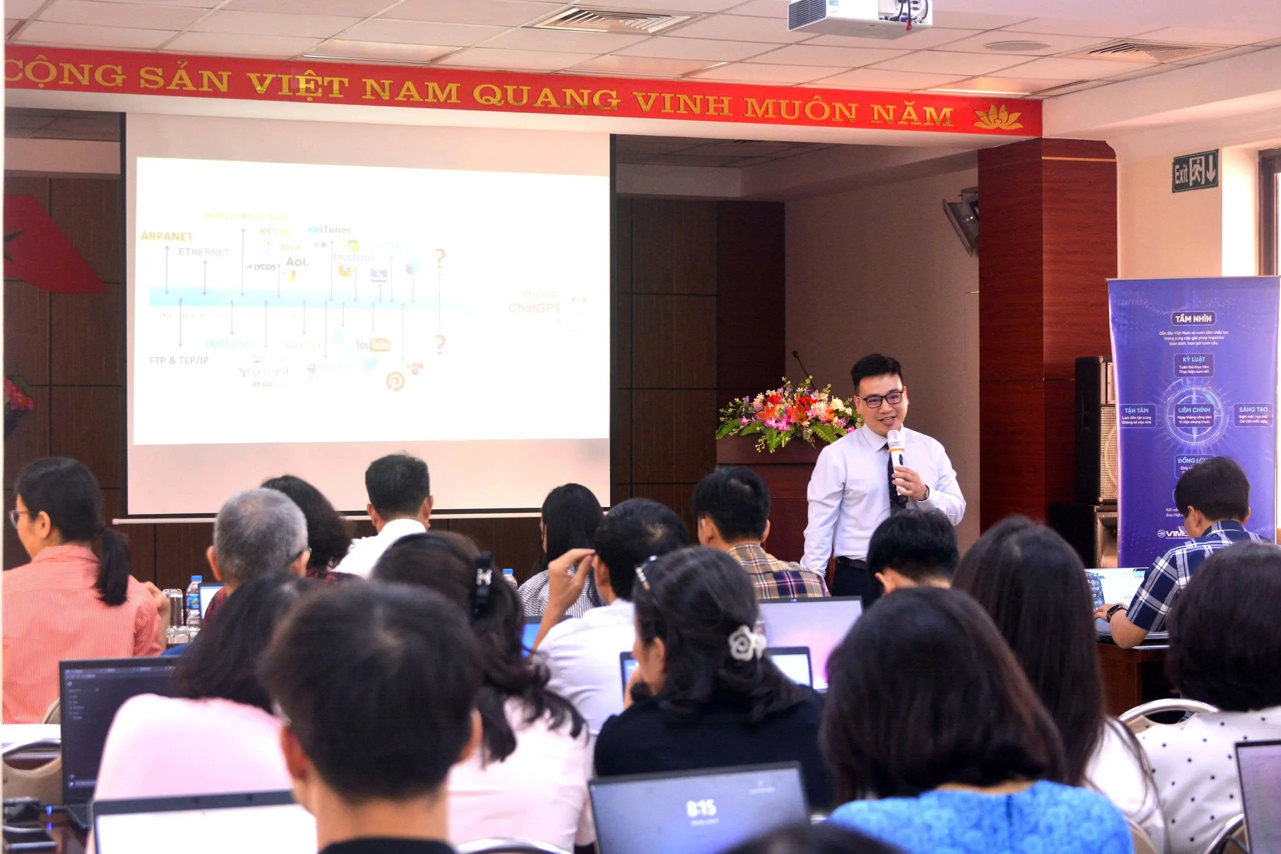 Đào tạo AI cảng Hải Phòng