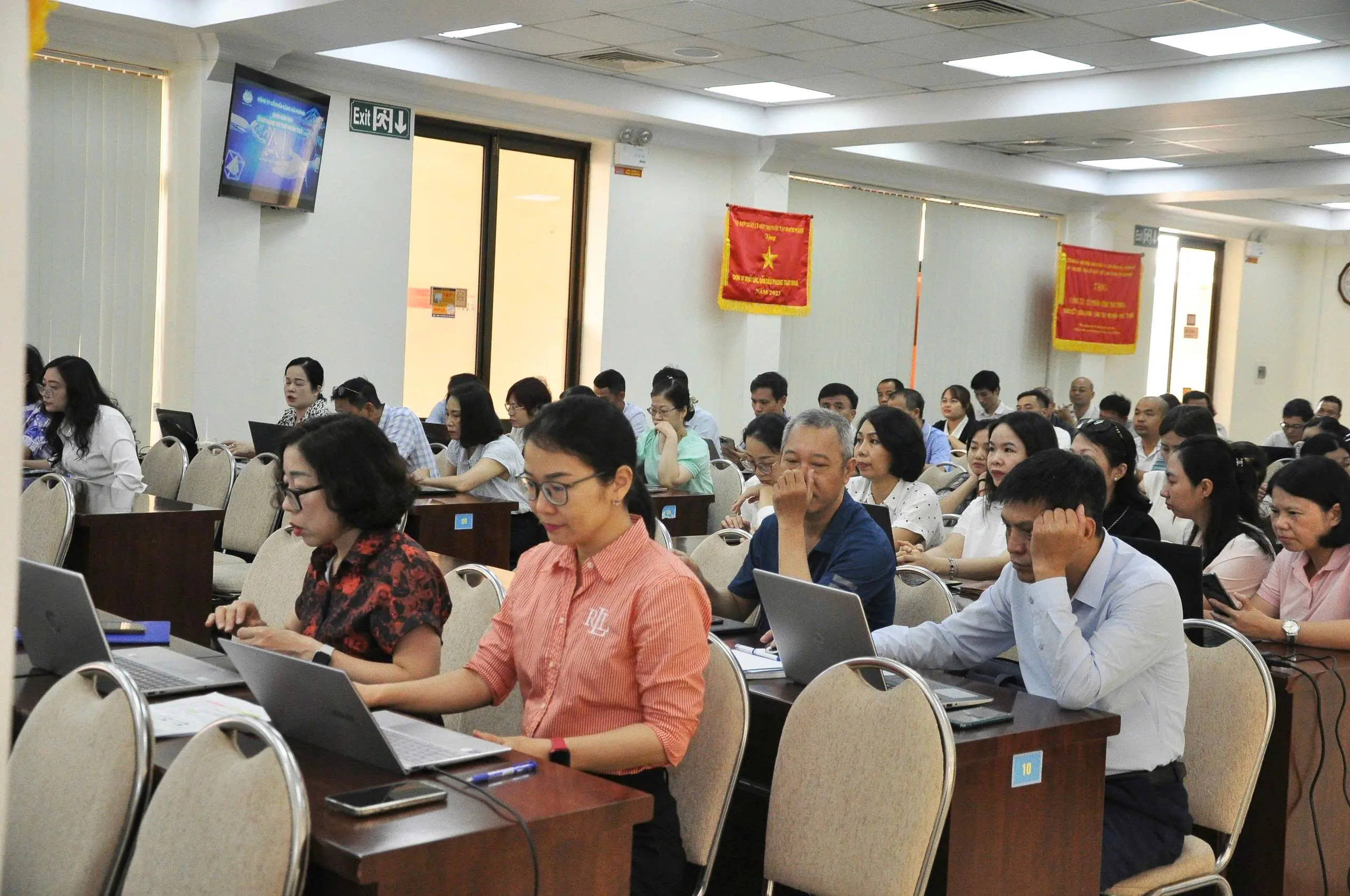 đào tạo AI cảng Hải Phòng